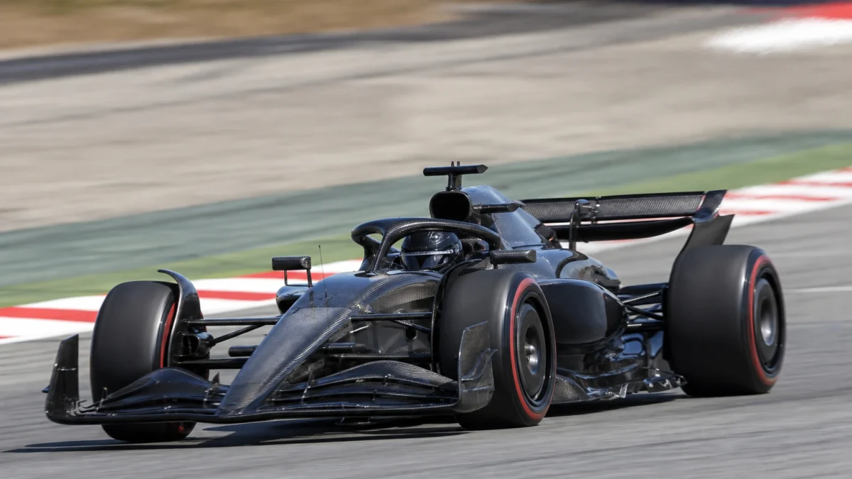 Motorsportmiljö som illustrerar Formel 1-säsongen 2022