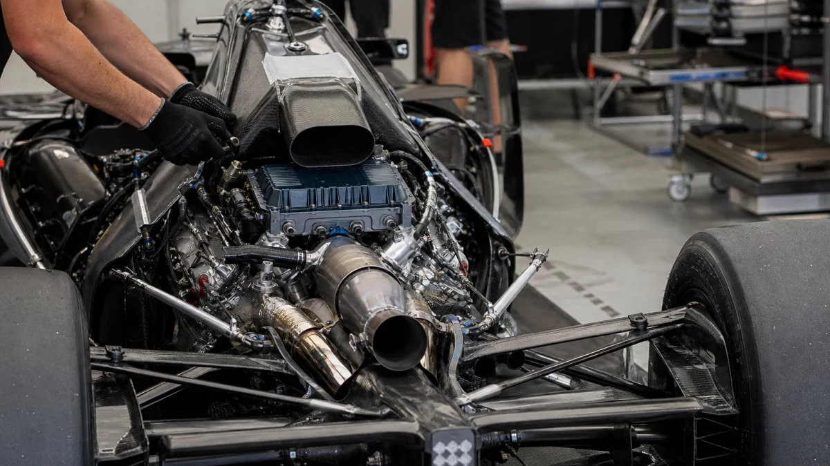 Motorsportmiljö som illustrerar Porsche i Formel 1