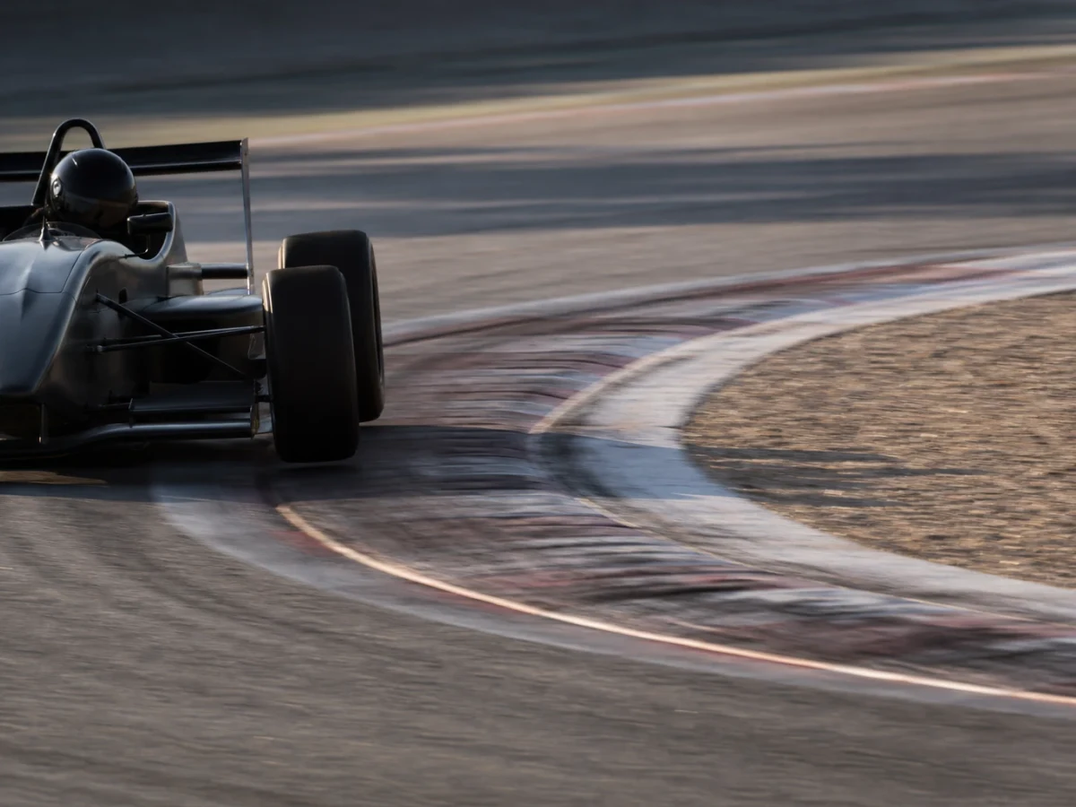 Motorsportmiljö som illustrerar motorsport